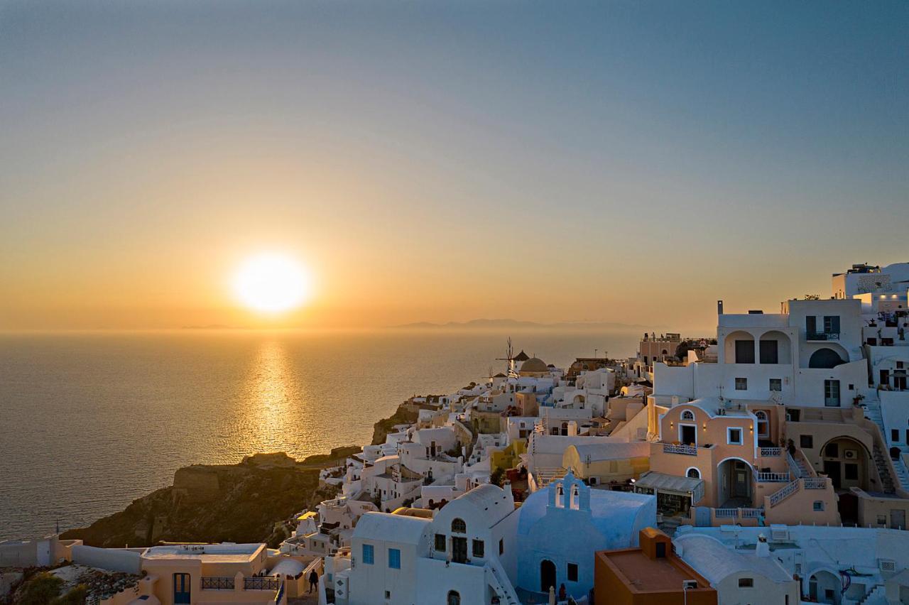 Sole D'Oro Sunset & Caldera View Grand Suite Oía Exterior foto